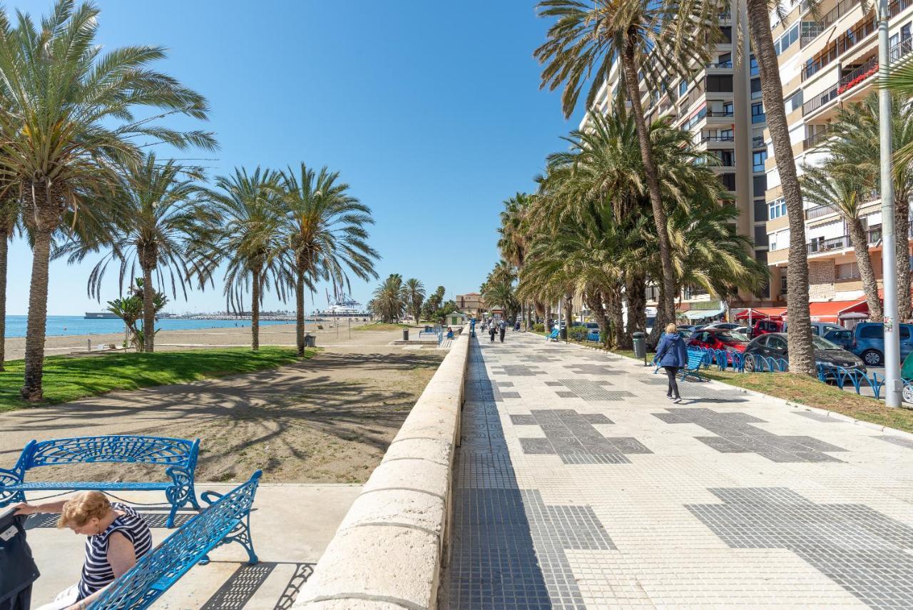 Steps Away From The Sand/ Malagueta Beach Малага Екстериор снимка